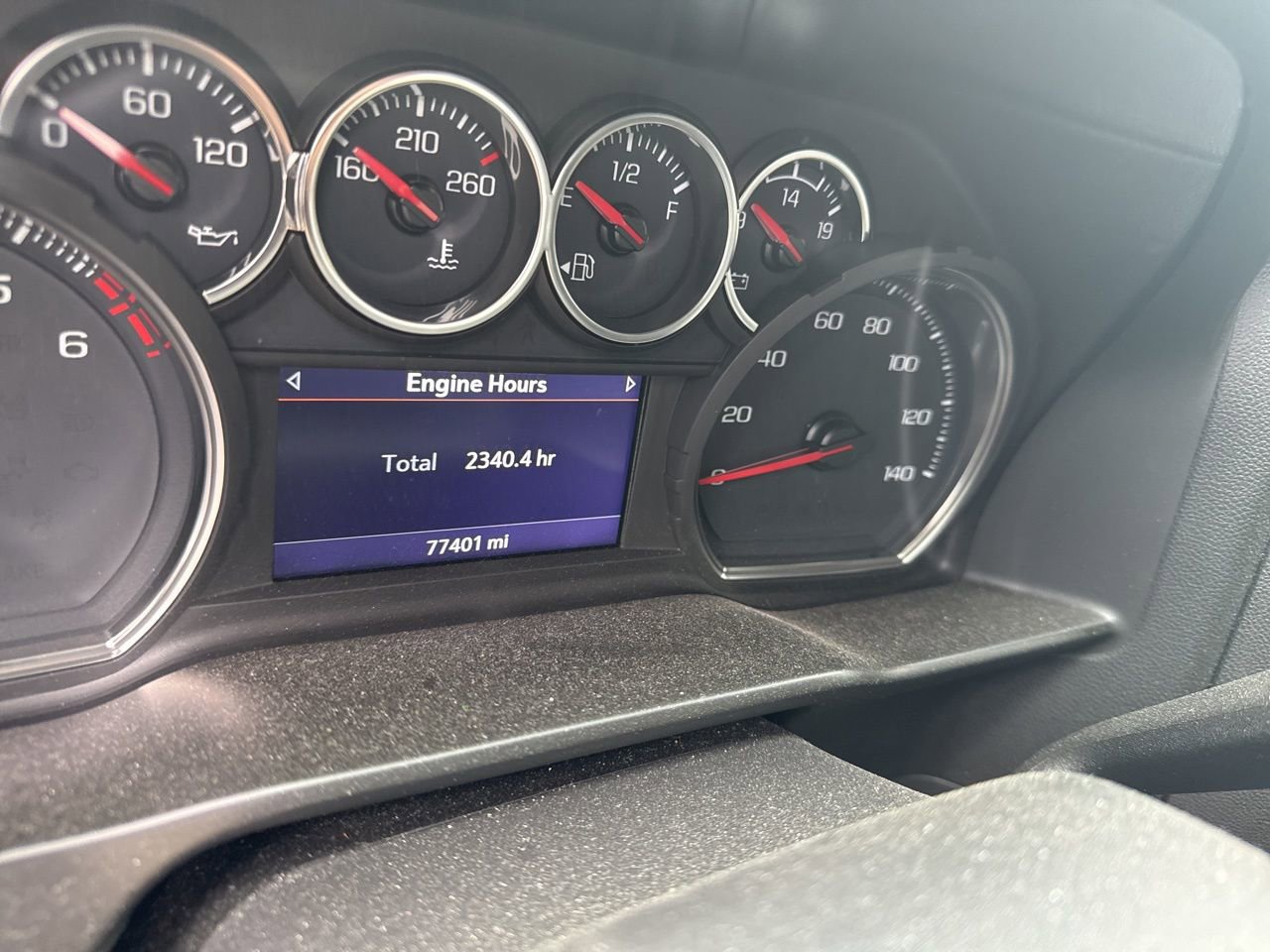 Used 2021 Chevrolet Silverado 1500 Custom w/ LPO, Dark Essentials Package image 6