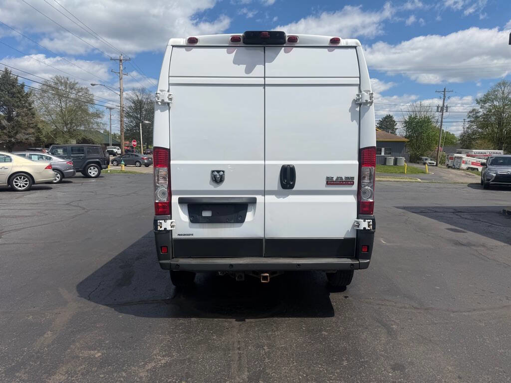 Used 2018 RAM ProMaster 1500 w/ Interior Convenience Group FWD image 9