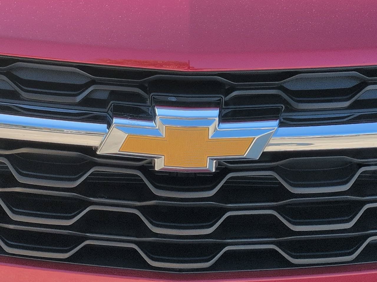 Used 2026 Chevrolet Trax LT w/ LT Convenience Package FWD image 5