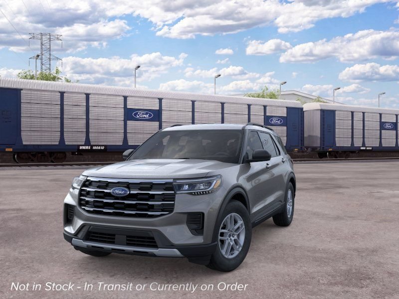 New 2026 Ford Explorer Active AWD/4WD image 3