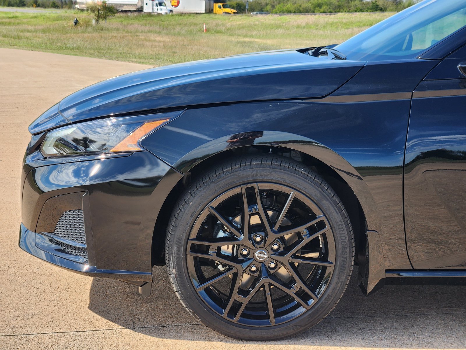 New 2026 Nissan Altima 2.5 SR FWD image 10
