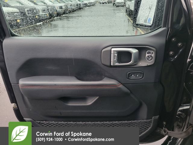 Used 2019 Jeep Wrangler Unlimited Rubicon w/ Cold Weather Group image 24