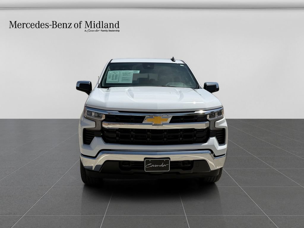 Used 2025 Chevrolet Silverado 1500 LT image 2