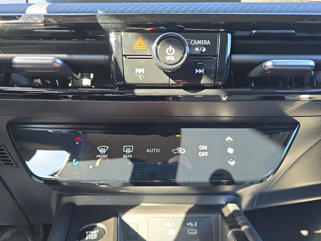 New 2026 Nissan Kicks SR FWD image 27