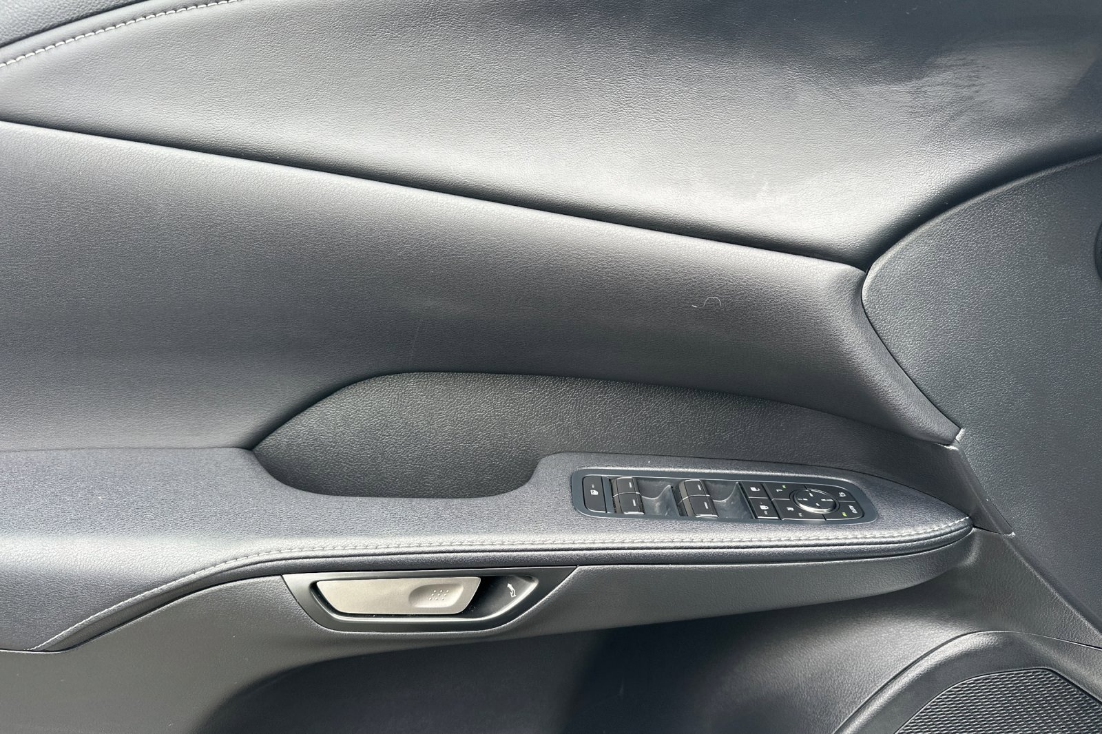 Certified 2025 Lexus RX 350 w/ Convenience Package image 11