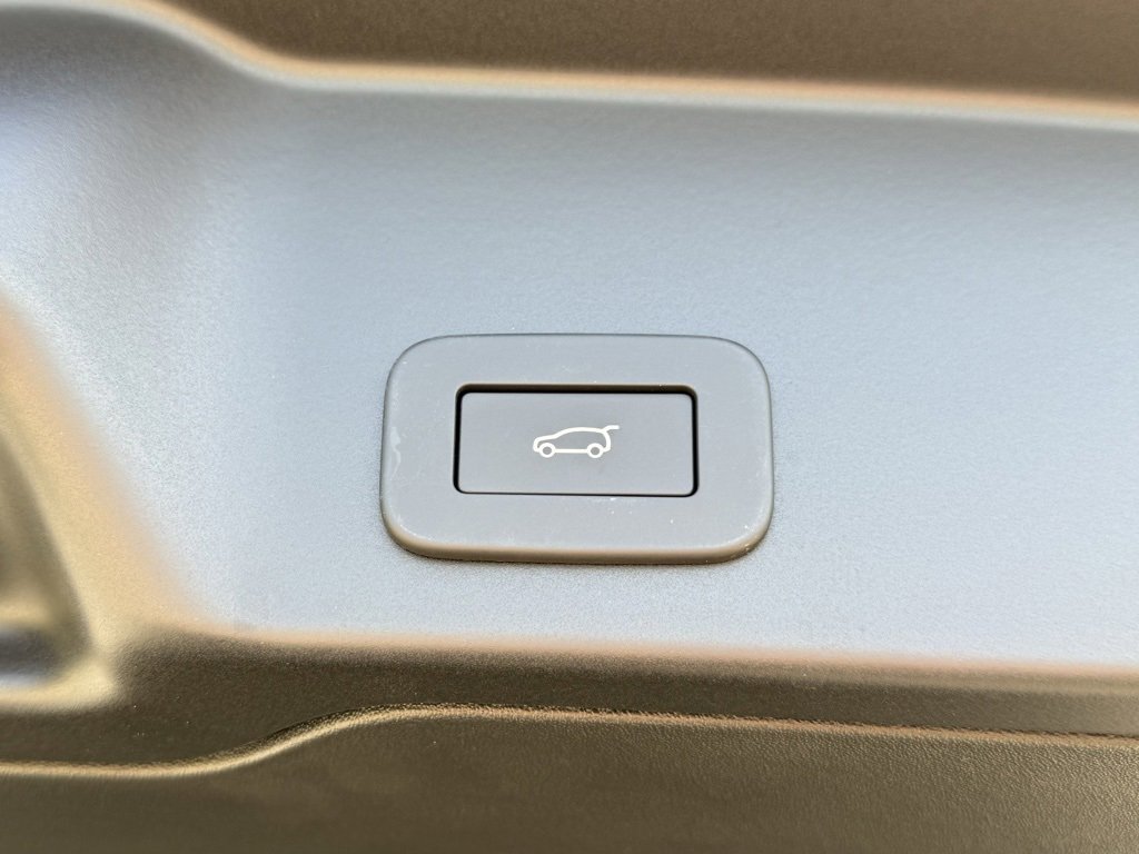 New 2026 Land Rover Range Rover Evoque Dynamic SE image 38