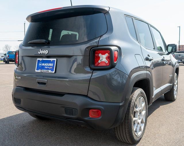 Used 2023 Jeep Renegade Latitude image 6