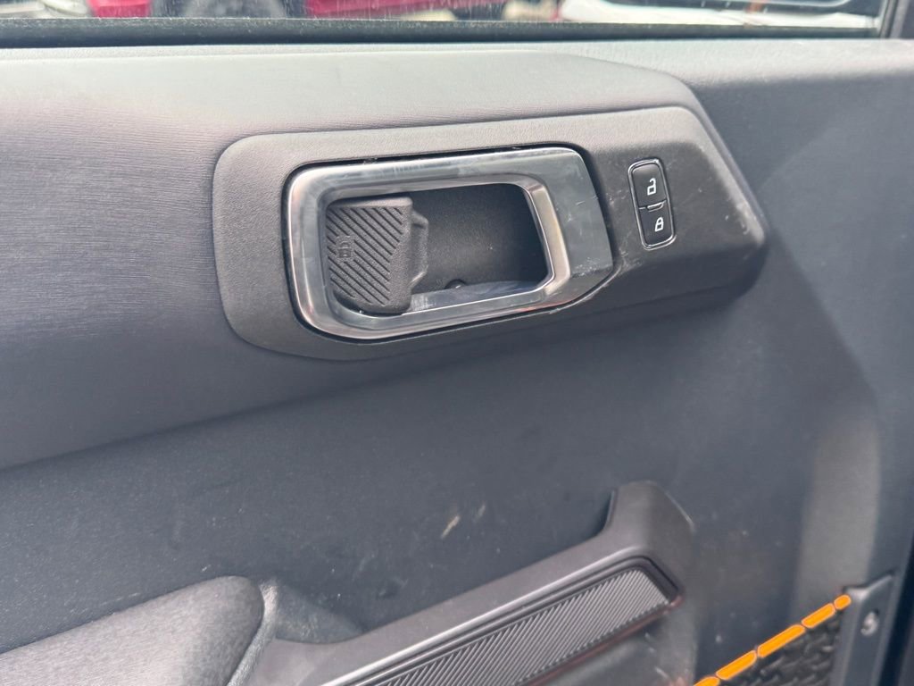 Used 2024 Ford Bronco Badlands image 10