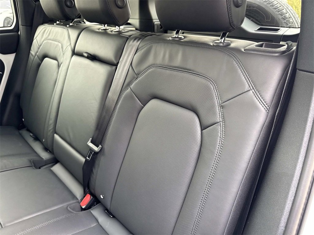 New 2026 Land Rover Defender 110 S image 13