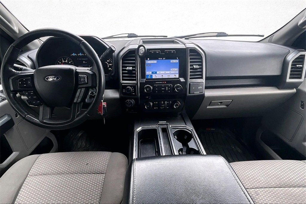 Used 2017 Ford F150 XLT w/ Equipment Group 302A Luxury image 9