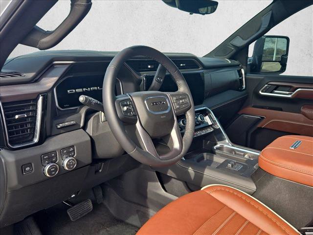 Used 2026 GMC Sierra 2500 Denali Ultimate image 9