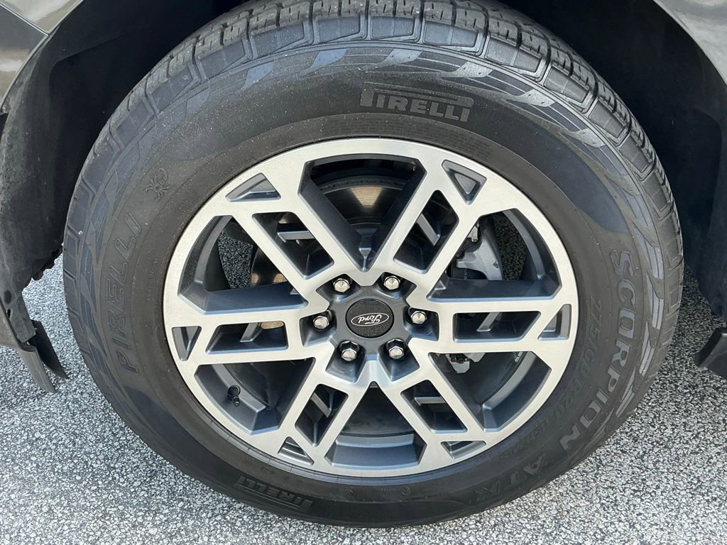 Certified 2025 Ford Expedition Max Active AWD/4WD image 24