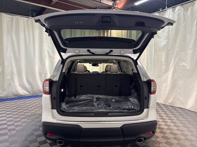 New 2026 Subaru Ascent Limited image 41