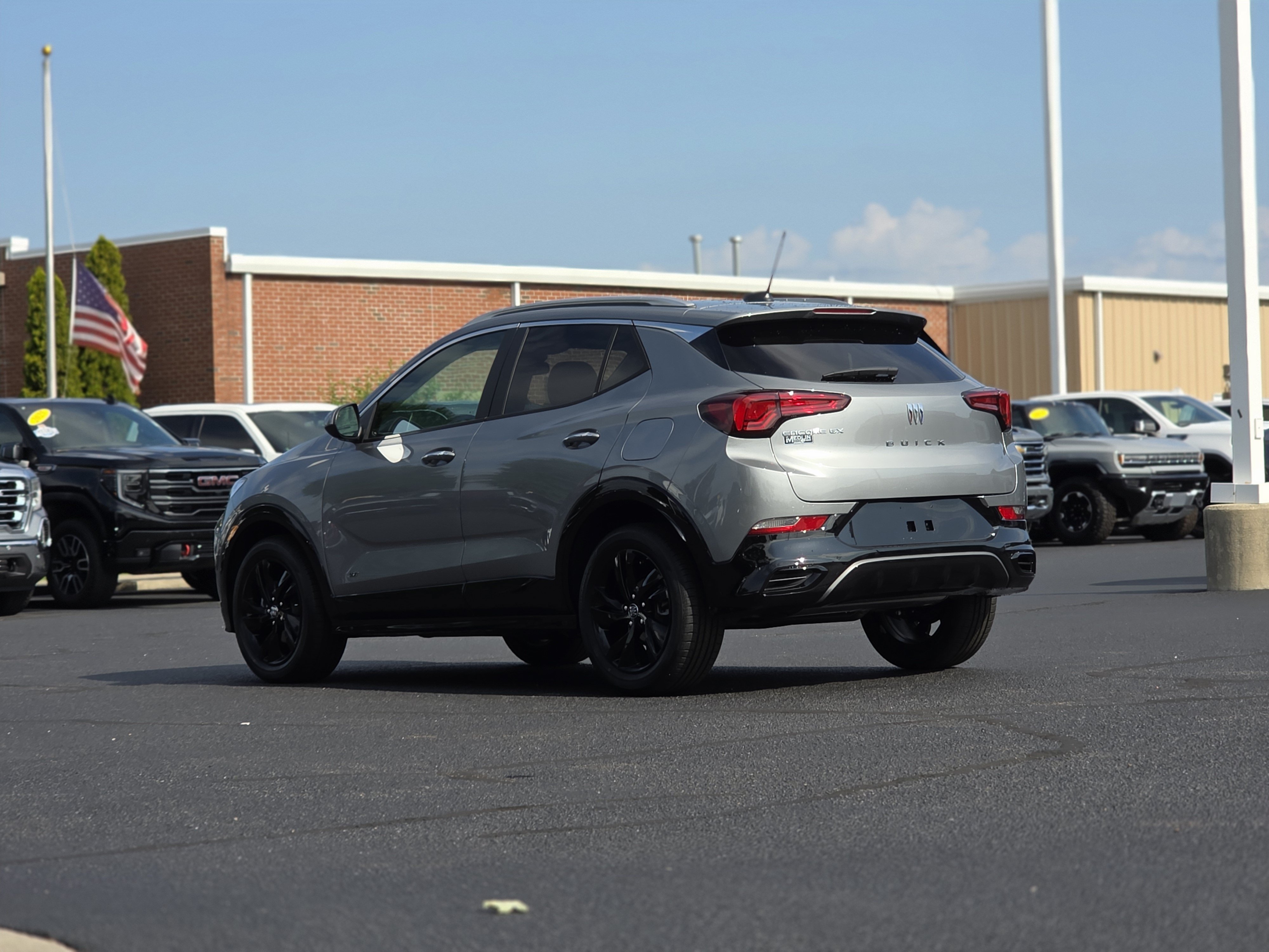 New 2026 Buick Encore GX Sport Touring w/ Comfort Package FWD image 5