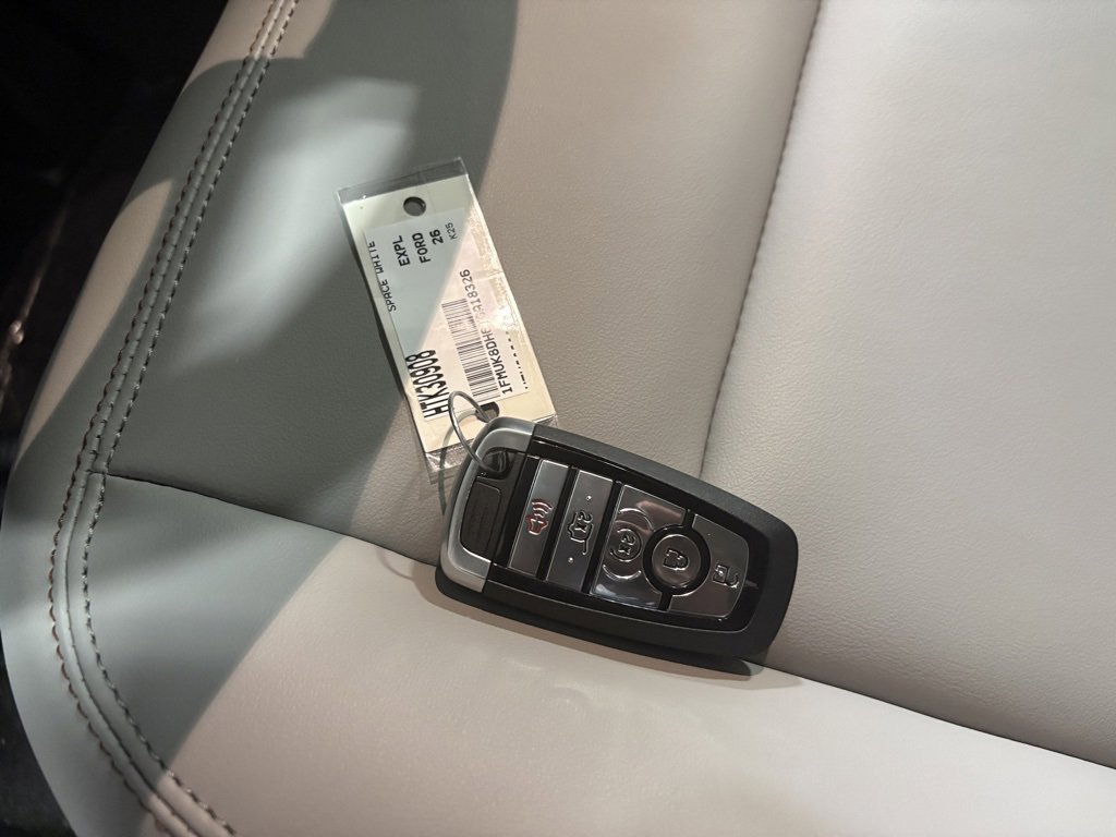 New 2026 Ford Explorer Active w/ Active Comfort Package image 9