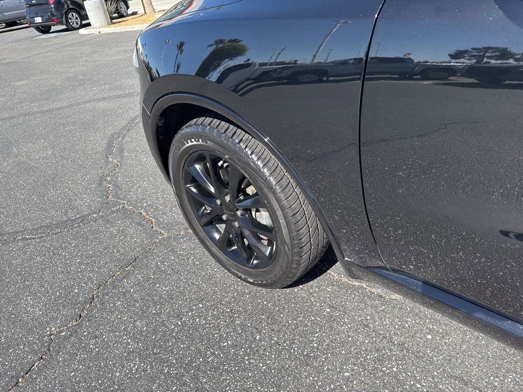Used 2017 Dodge Durango GT w/ Blacktop Package RWD image 8
