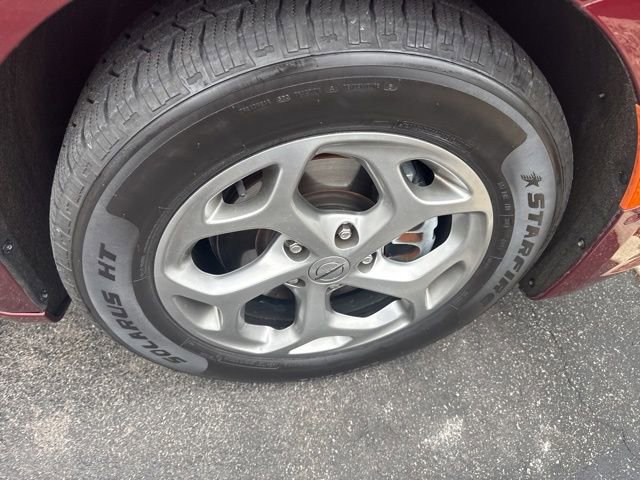 Used 2023 Chrysler Pacifica Limited image 16