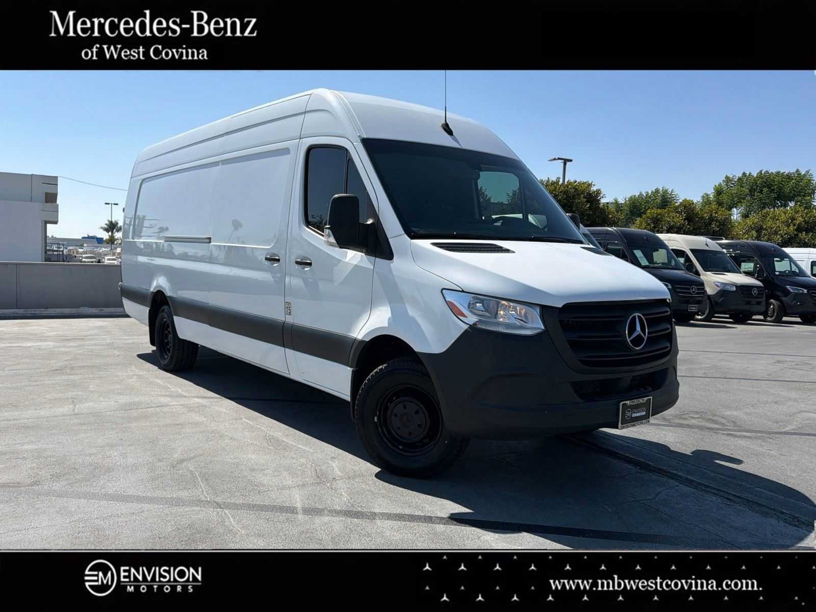 Used 2024 Mercedes-Benz Sprinter 3500 image 1