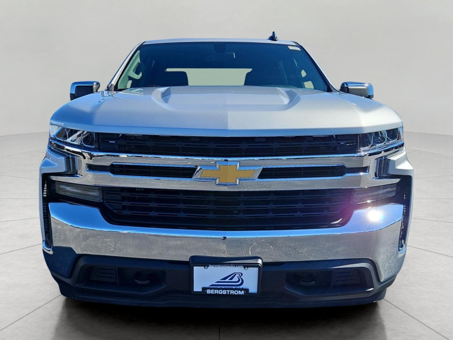 Used 2019 Chevrolet Silverado 1500 LT w/ All-Star Edition AWD/4WD image 3