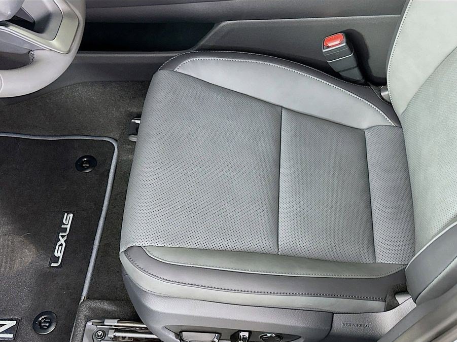 New 2026 Lexus RZ 450e AWD w/ Cold Area Package image 22