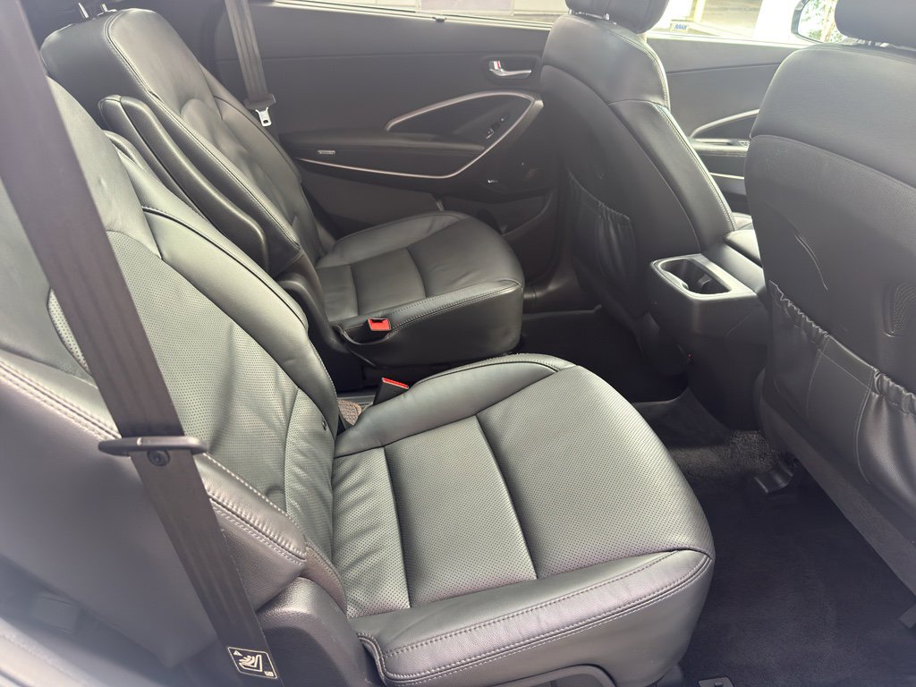 Used 2019 Hyundai Santa Fe XL image 17