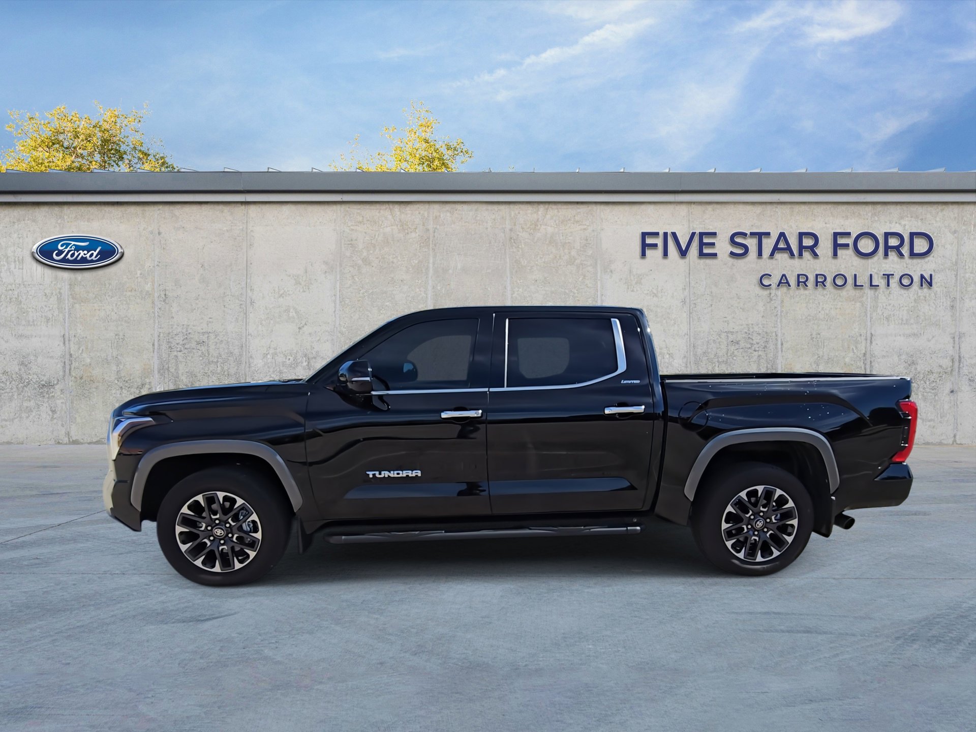 Used 2025 Toyota Tundra Limited image 6