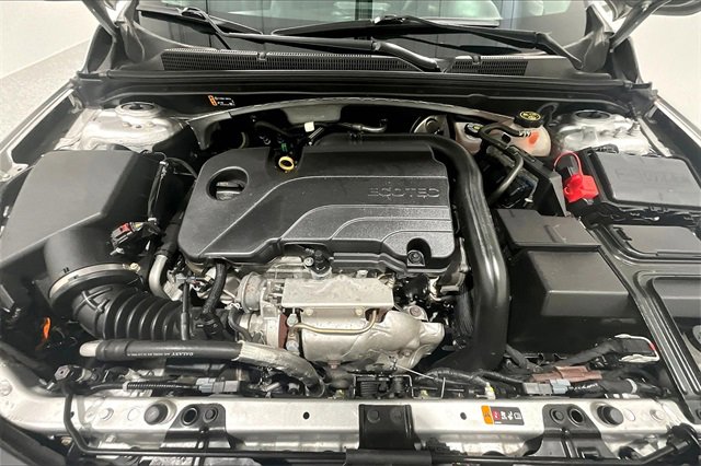 Used 2020 Chevrolet Malibu LT image 31