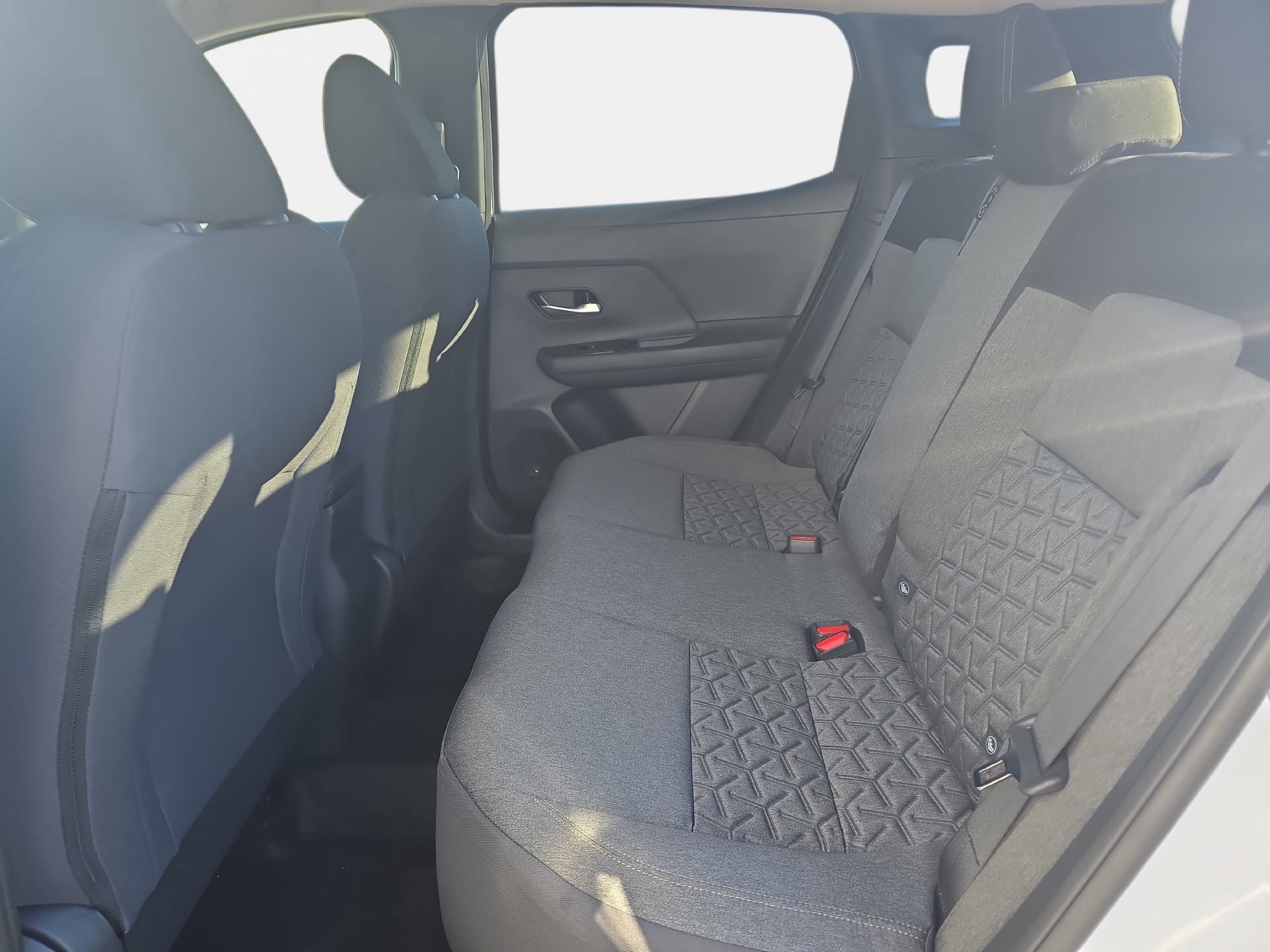 New 2027 Nissan Kicks SV FWD image 13