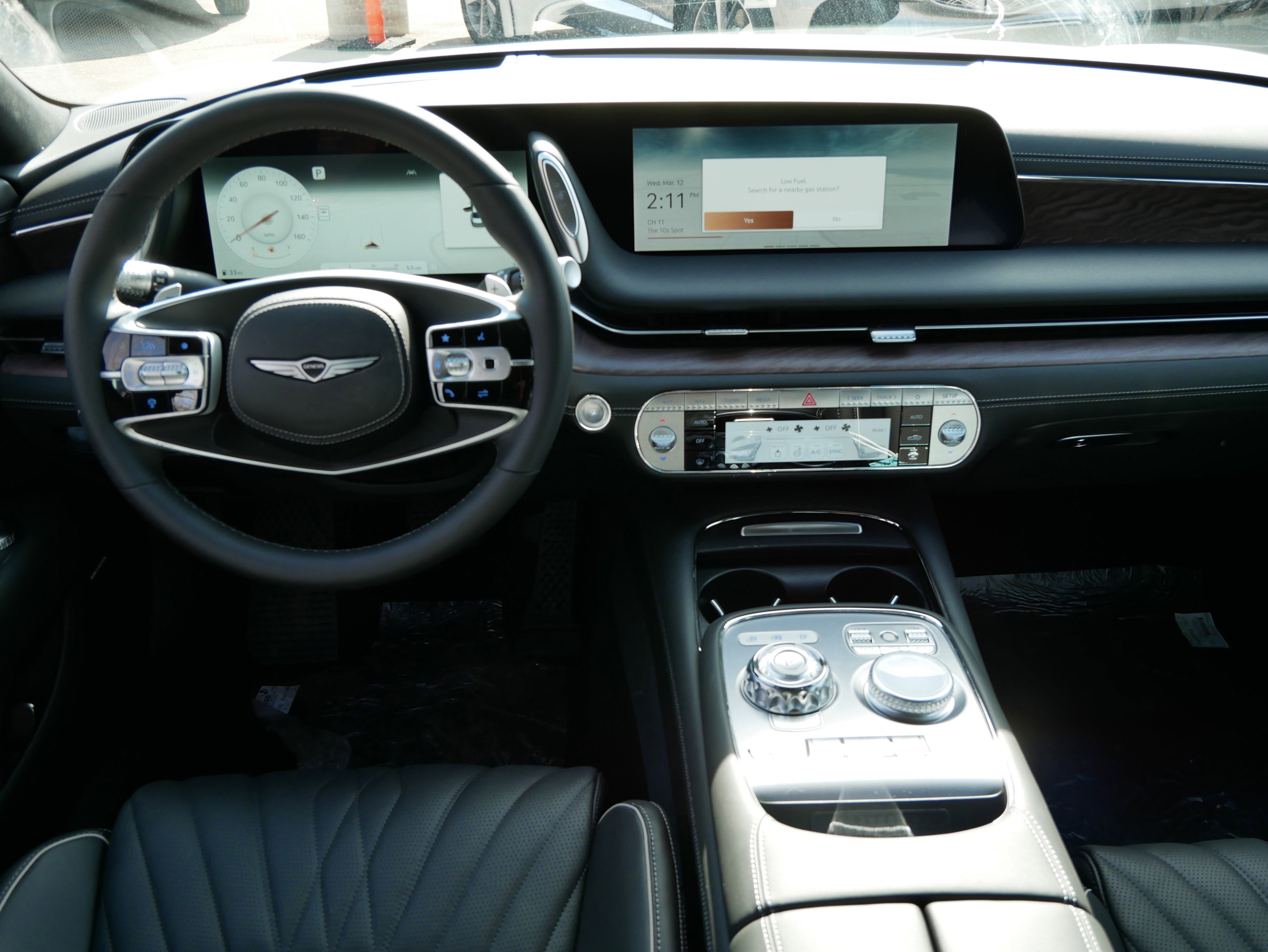 New 2025 Genesis G90 3.5T image 7