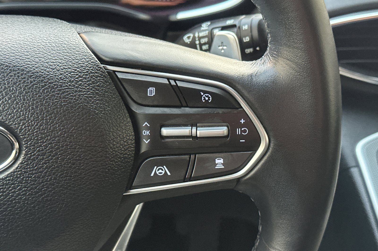 Used 2023 Hyundai Santa Fe XRT image 28