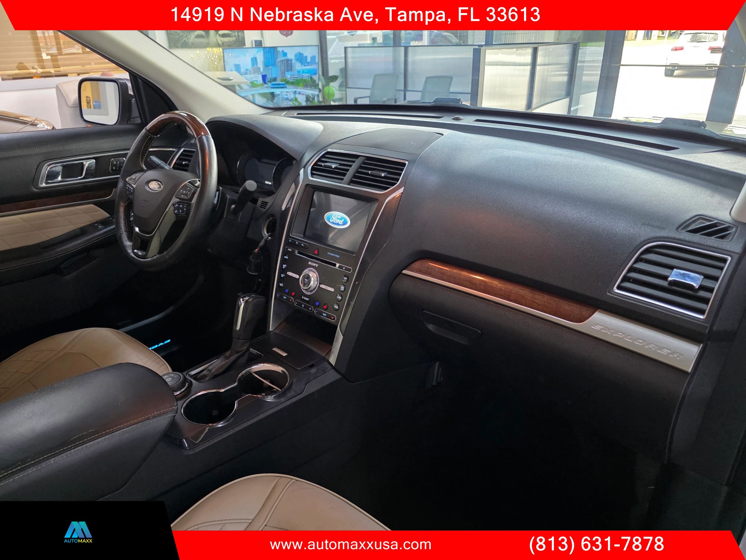 Used 2017 Ford Explorer Platinum AWD/4WD image 29