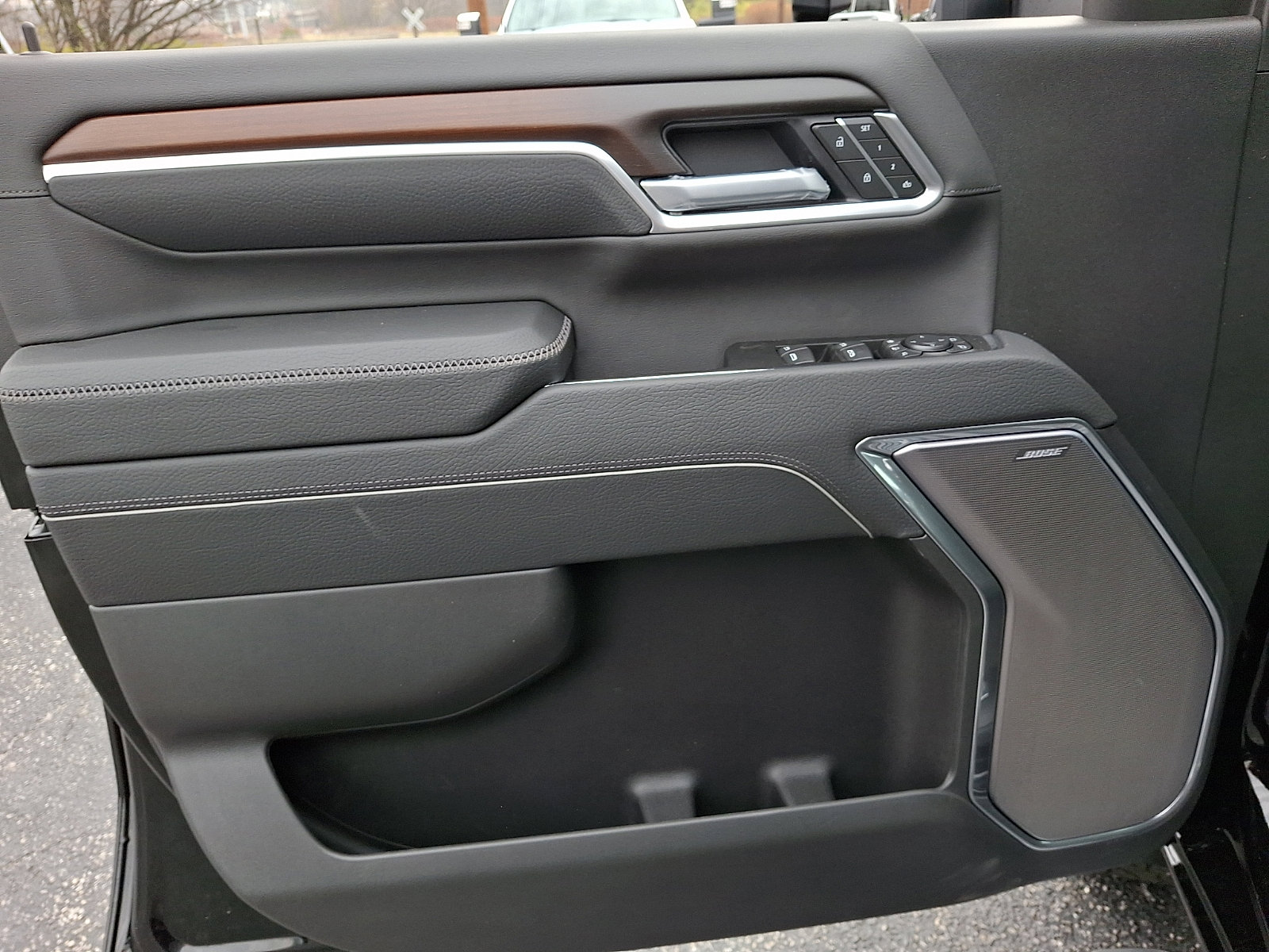 New 2026 GMC Sierra 2500 Denali w/ Denali Reserve Package image 14