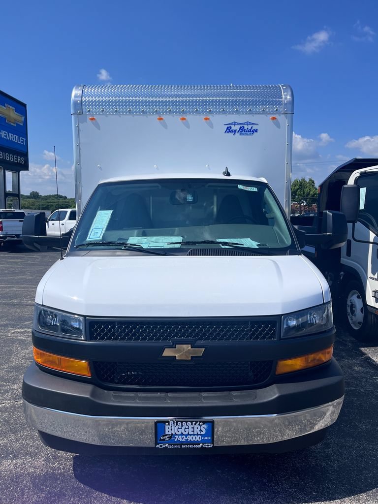 New 2026 Chevrolet Express 3500 w/ Power Convenience Package RWD image 3