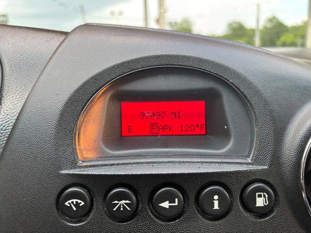 Used 2006 Pontiac Grand Prix w/ Preferred Package FWD image 22
