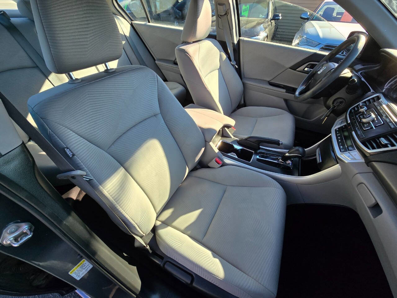 Used 2014 Honda Accord LX image 27