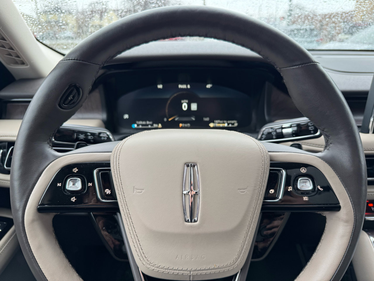 Used 2024 Lincoln Aviator Reserve w/ Equipment Group 201A image 21