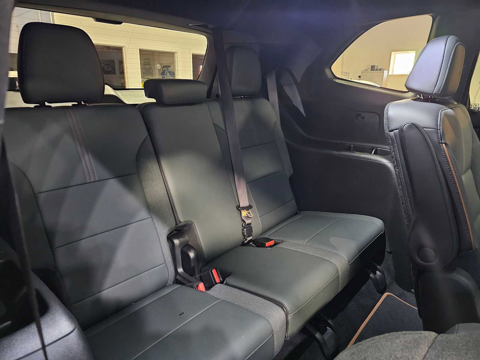 Used 2024 GMC Acadia AT4 w/ Super Cruise Package image 13