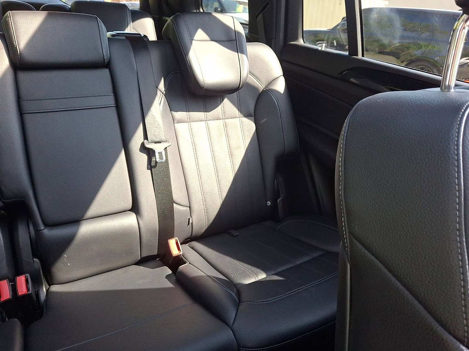 Used 2019 Mercedes-Benz GLS 450 4MATIC image 14