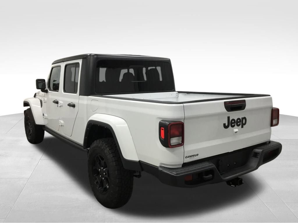 Used 2021 Jeep Gladiator Sport image 12