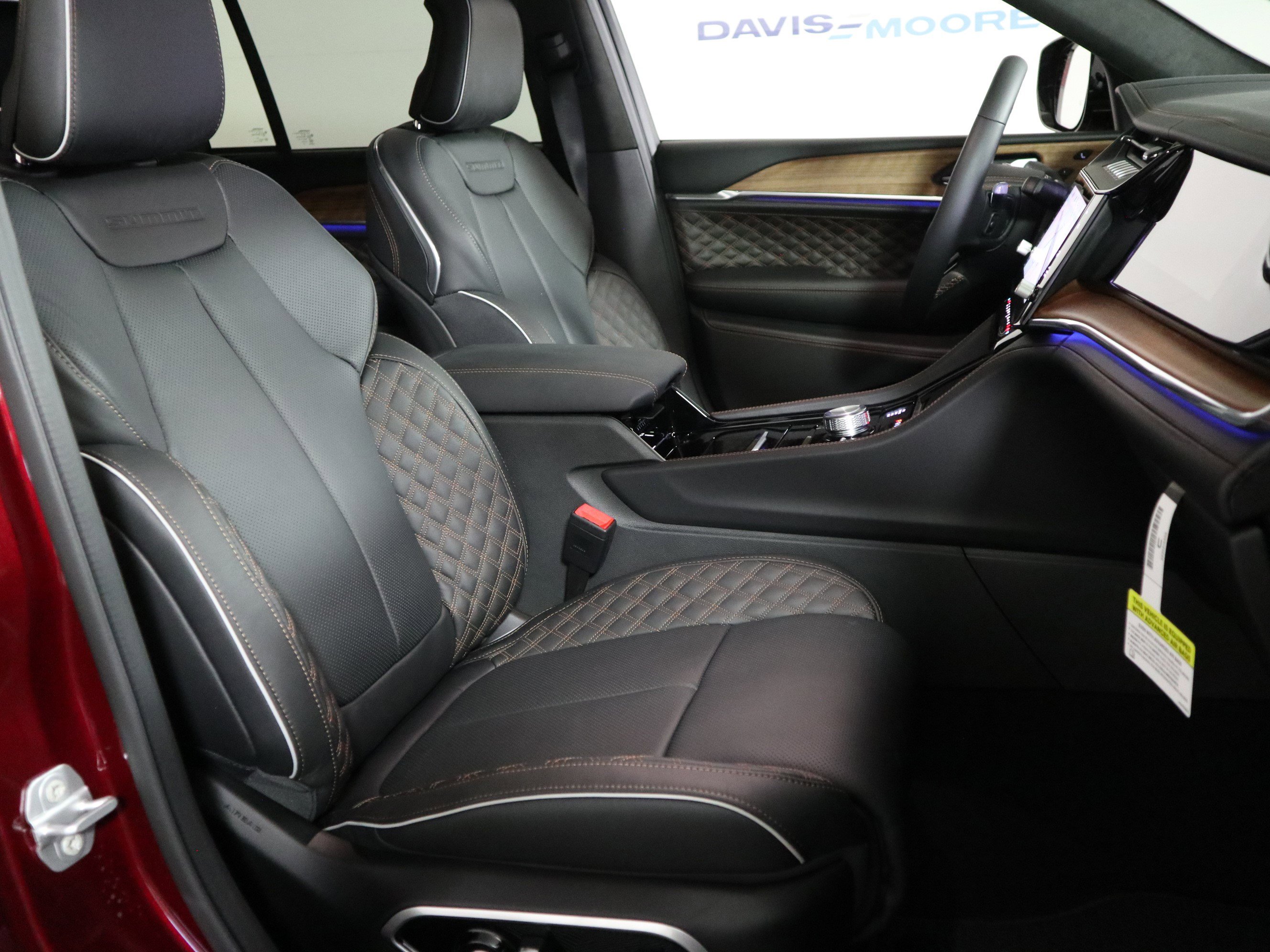 New 2026 Jeep Grand Cherokee Summit AWD/4WD image 20