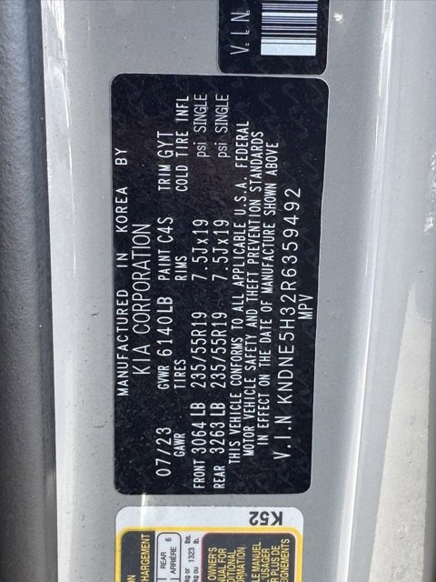 Certified 2024 Kia Carnival SX Prestige image 17