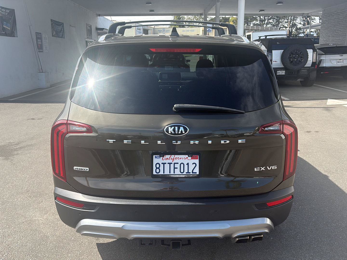 Used 2021 Kia Telluride EX w/ EX Premium Package AWD/4WD image 4