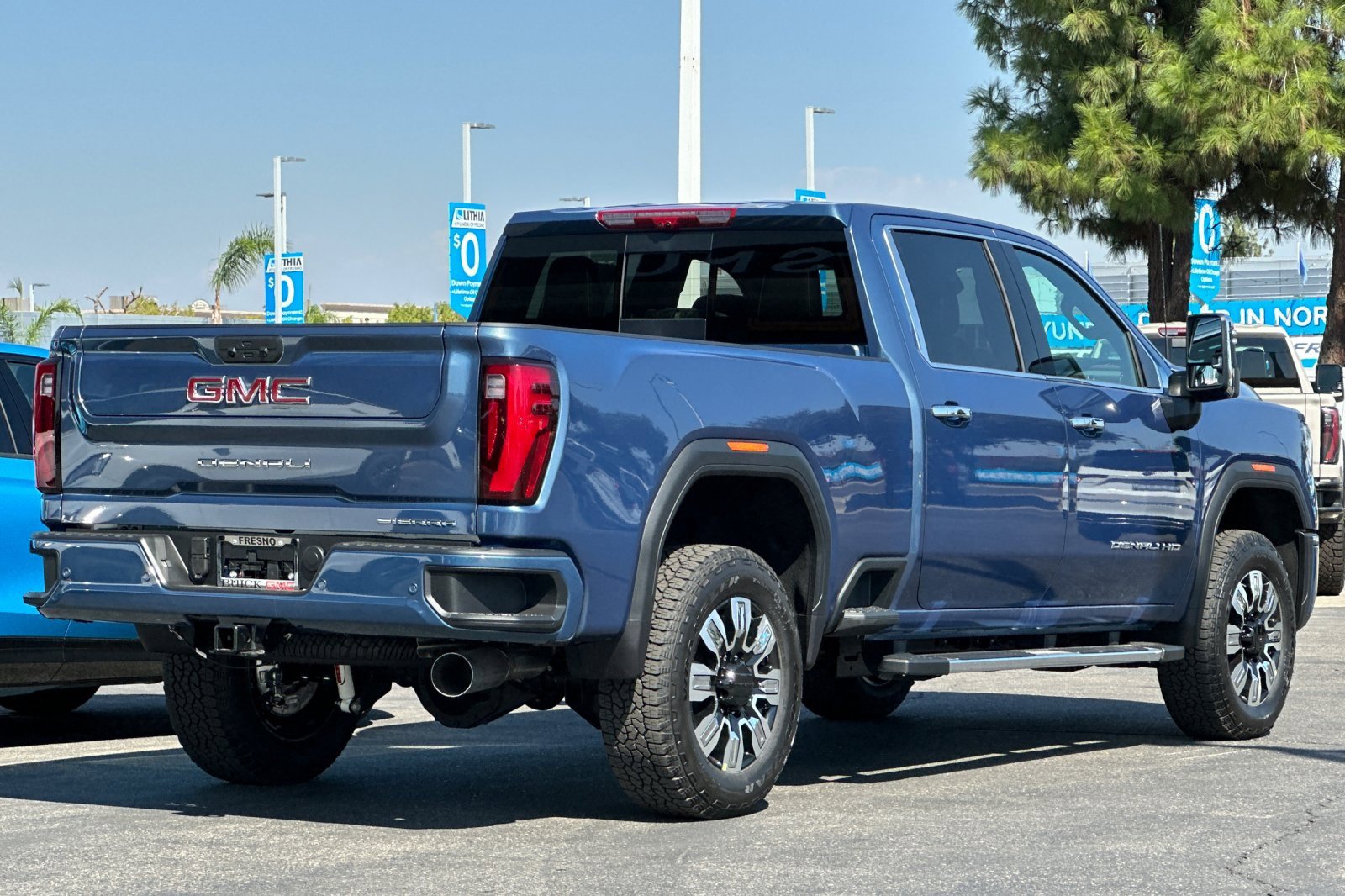 New 2026 GMC Sierra 2500 Denali w/ Denali Reserve Package image 5