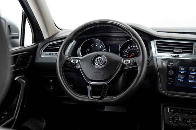 Used 2021 Volkswagen Tiguan SE R-Line image 14