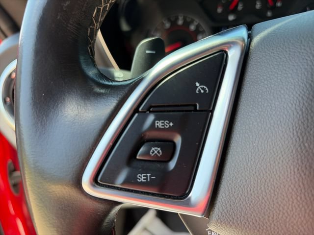 Used 2020 Chevrolet Camaro LT w/ Technology Package RWD image 30