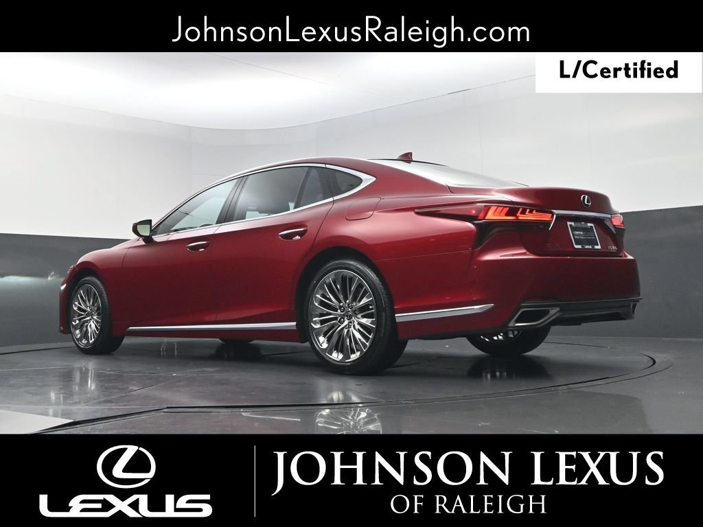 Certified 2021 Lexus LS 500 w/ Accessory Package (Z2) RWD image 19