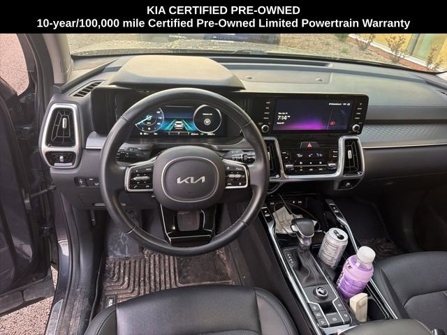 Used 2023 Kia Sorento SX image 7