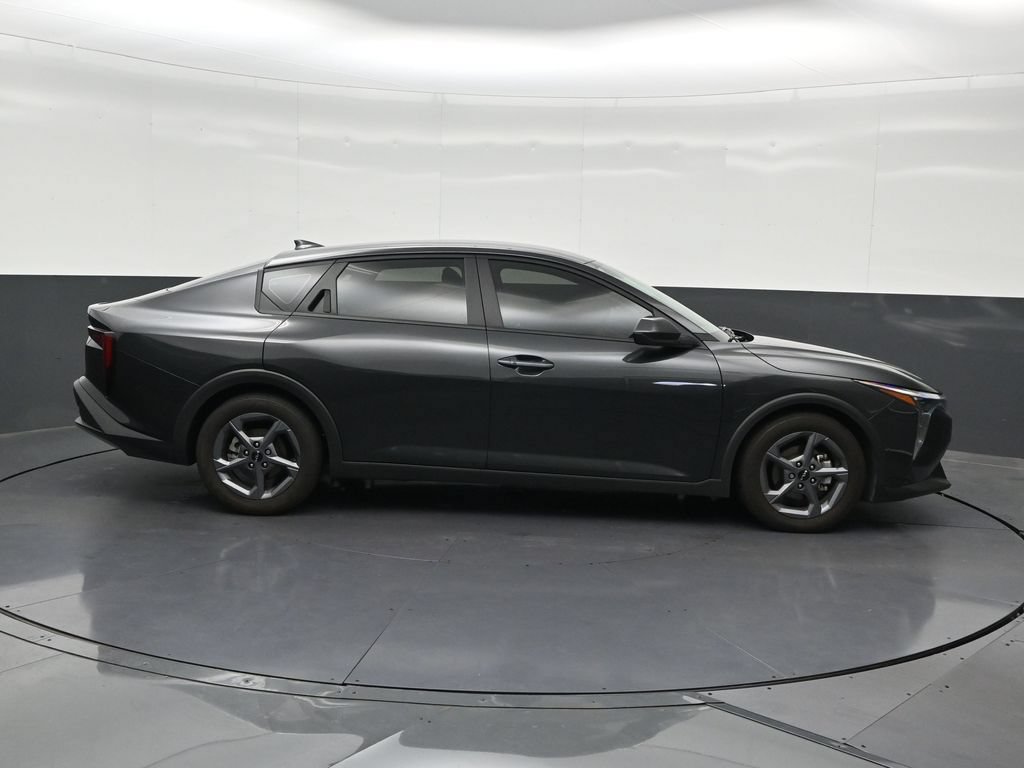 Used 2025 Kia K4 FWD image 6