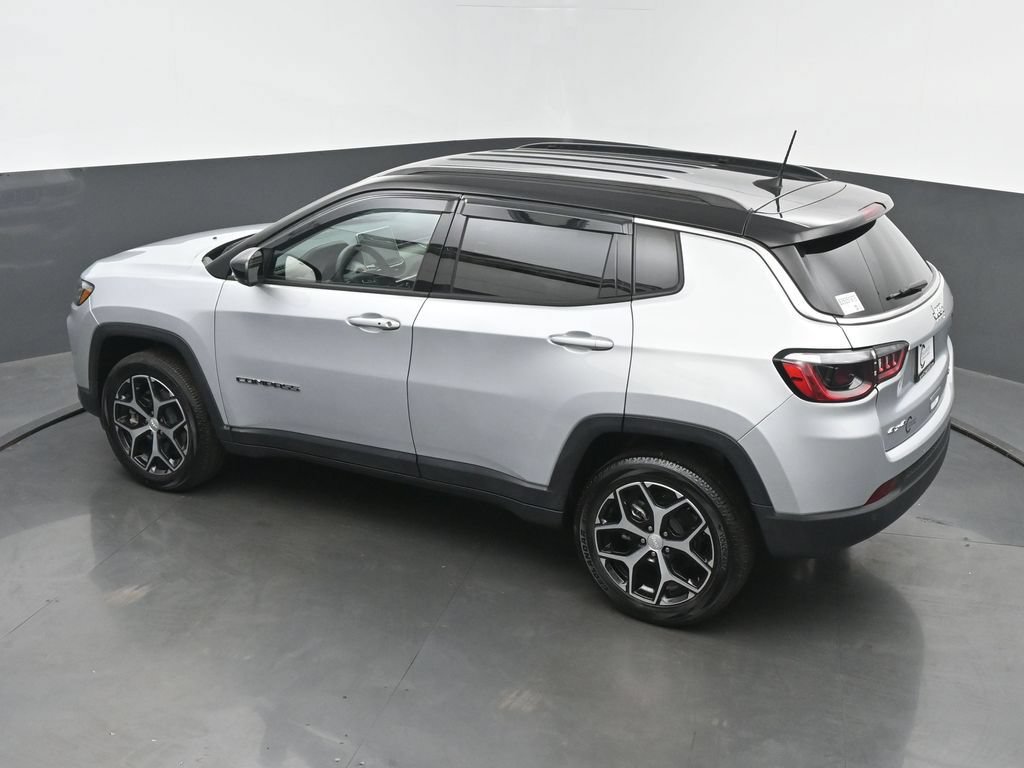 Used 2024 Jeep Compass Limited AWD/4WD image 42