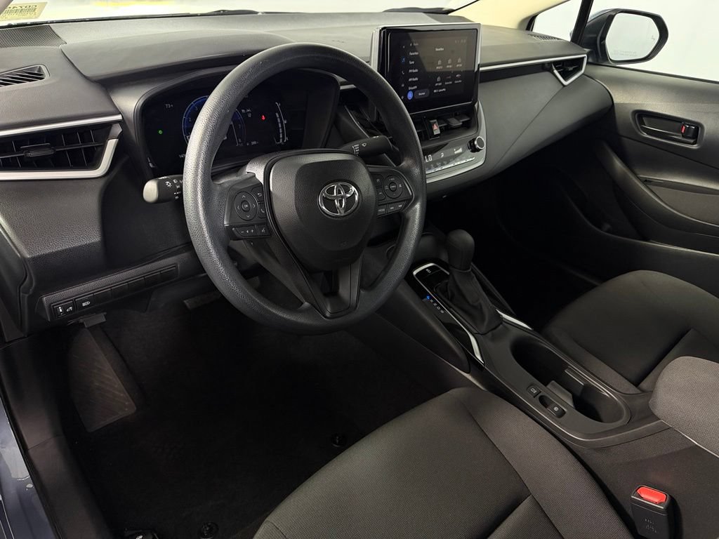Used 2026 Toyota Corolla LE FWD image 13